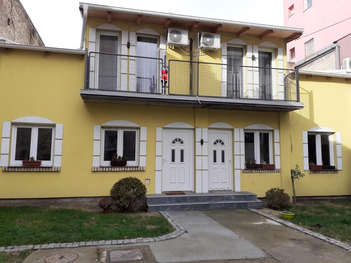 Appartement Flora Novi Sad Extérieur photo